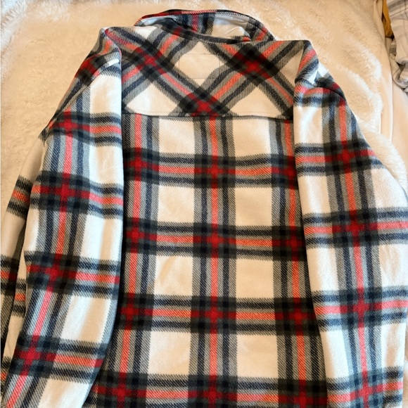 Thick Fleece Lined Flannel! - Picture 2 of 3